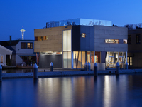 Houseboat | Vandeventer and Carlander Architects